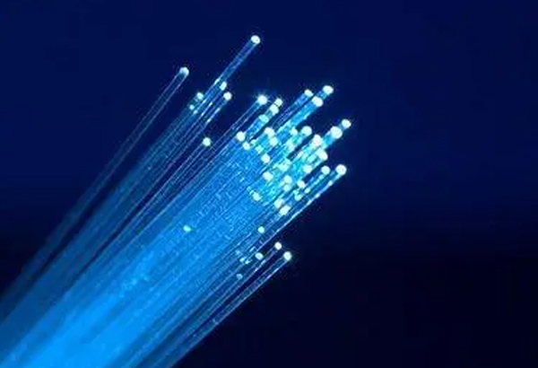 AT&T：到2023年將投資約480億美元，以擴(kuò)大光纖互聯(lián)和5G無線服務(wù)