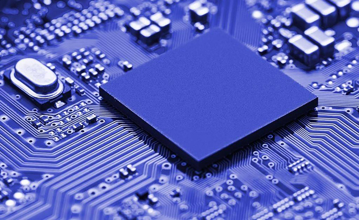 收購 Maxim 負載驅(qū)動器、硅射頻收發(fā)器、Renesas 開關(guān)穩(wěn)壓器